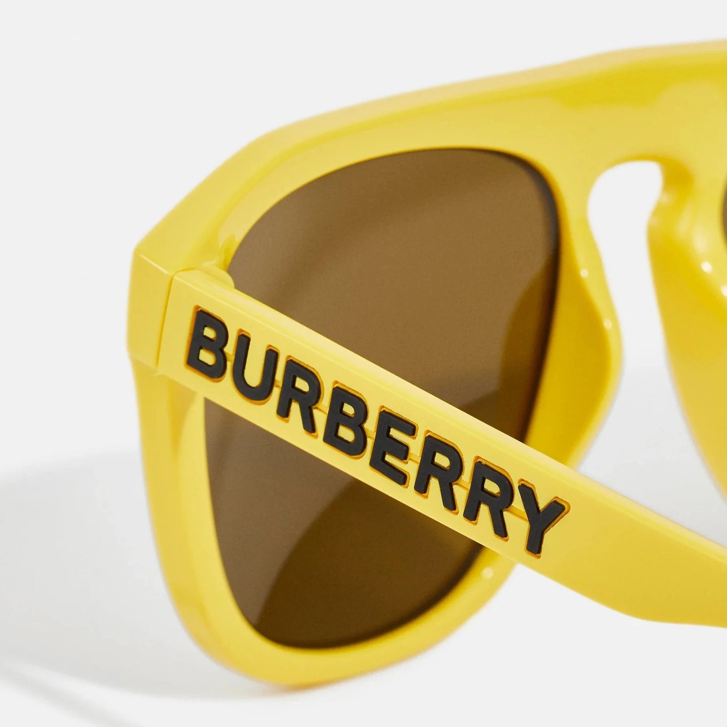 Burberry Wren Brown Browline Men's Sunglasses yellow